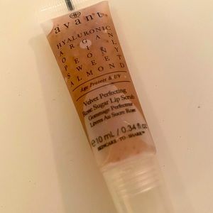 Rose Sugar lip scrub- Avant Skincare